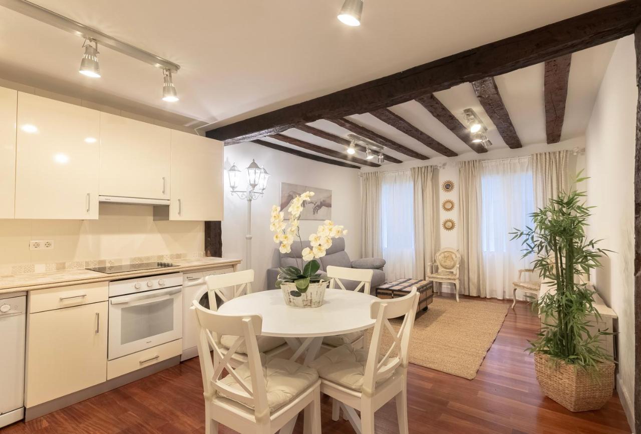 Precioso Apartamento Con Entrada Autonoma En El Casco Viejo Bilbao Exterior photo